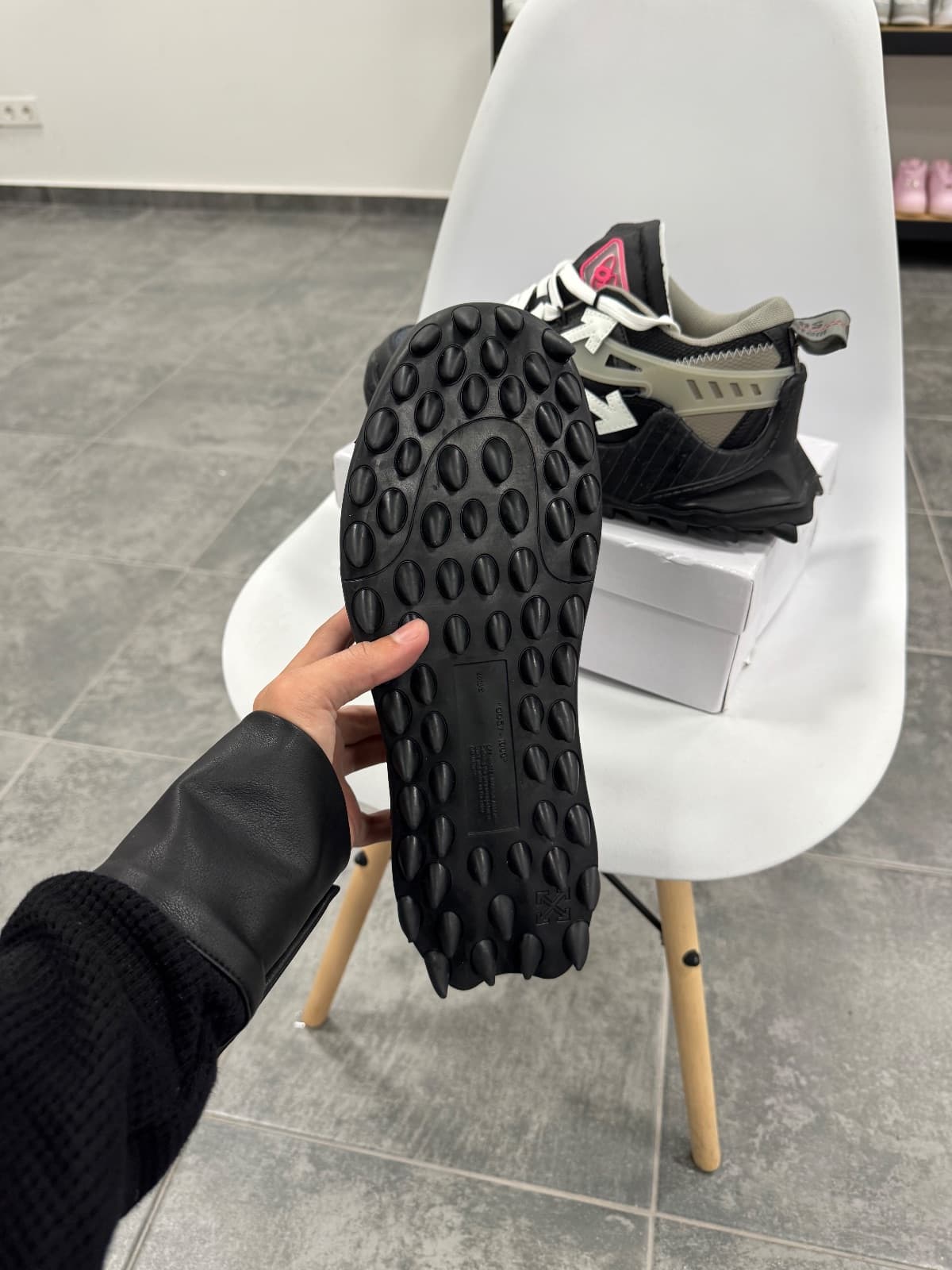 Off-White Odsy-1000 — 4