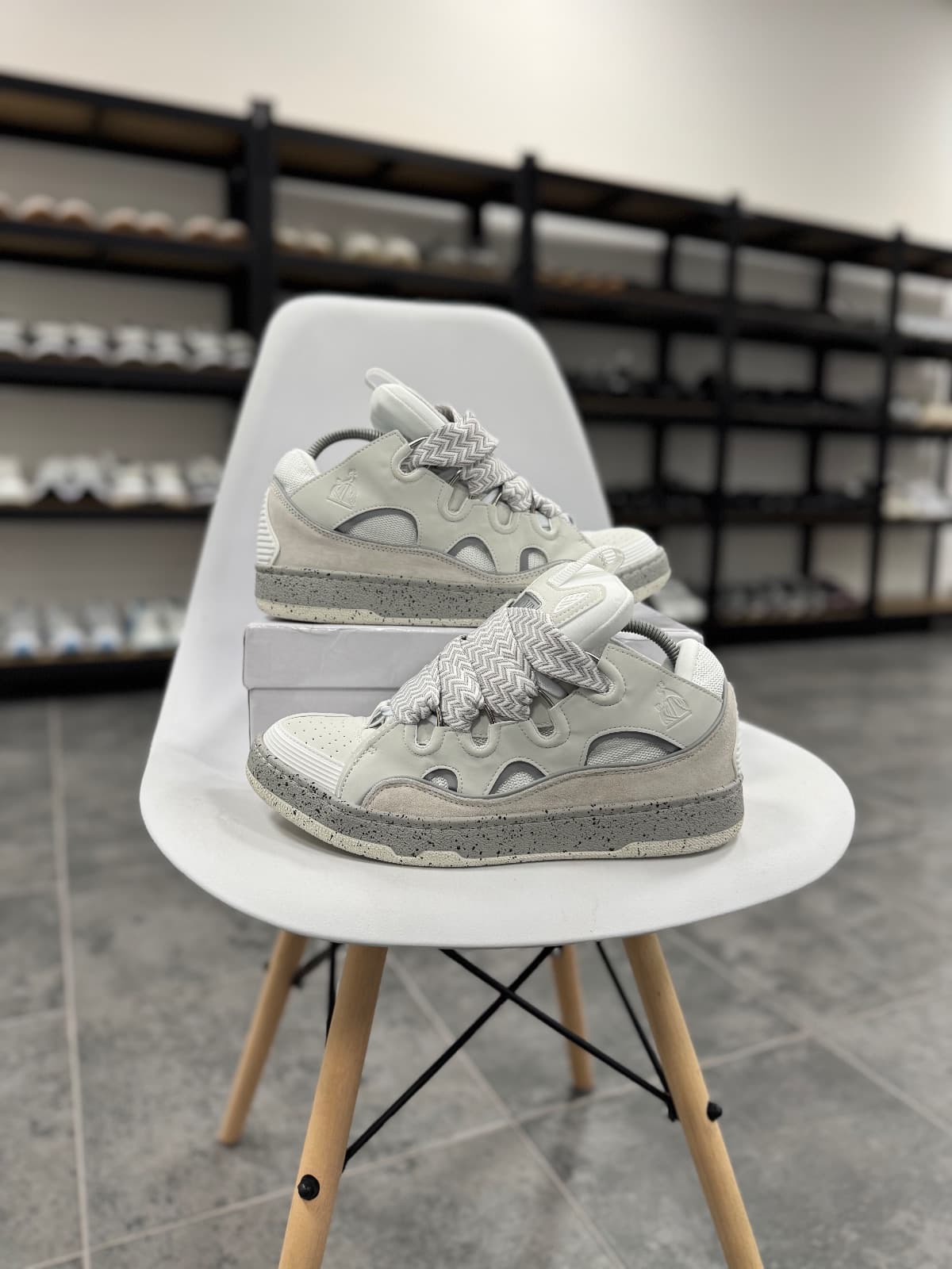 Lanvin Curb — 1