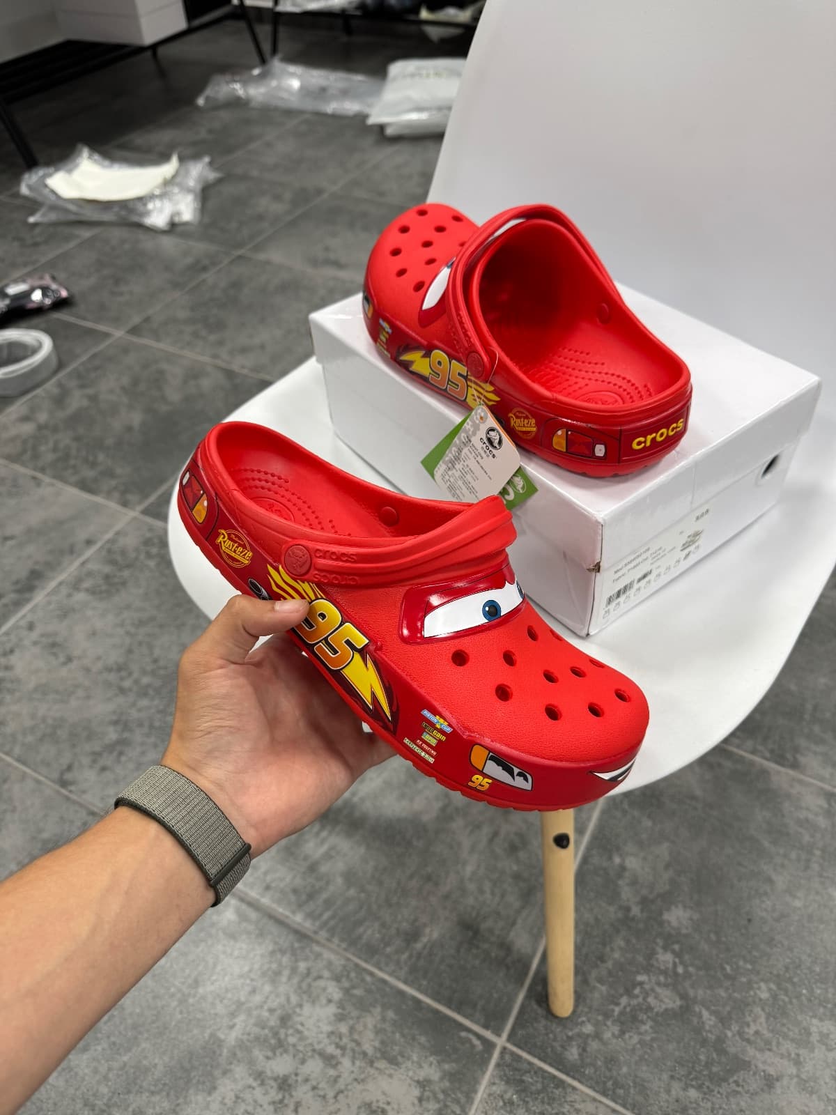 Cars x Crocs Classic Clog “Lightning McQueen” — 2