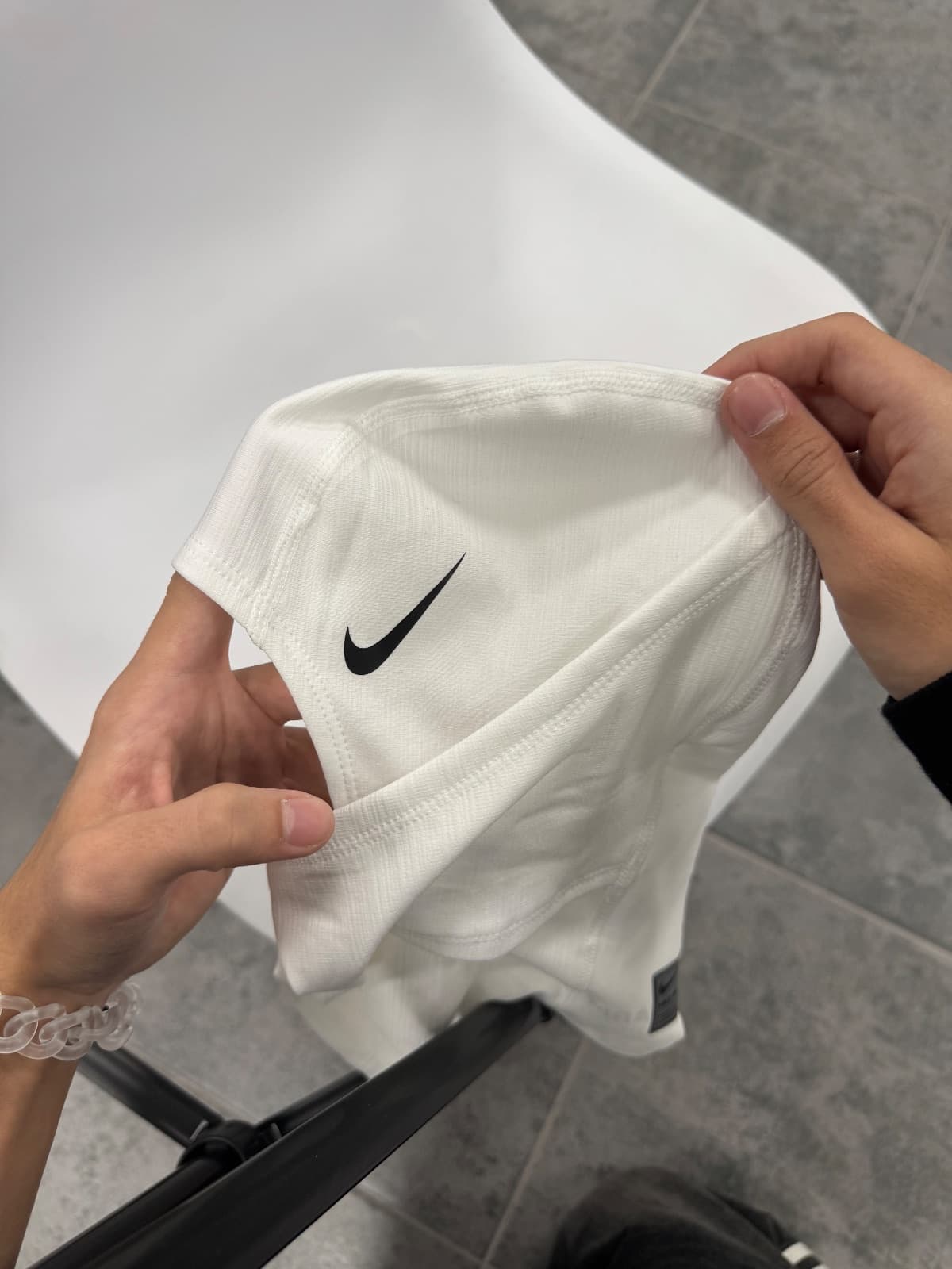 Nike Pro Hyperwarm Hood — 5